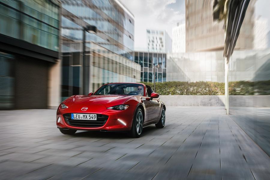  Mazda MX-5 Miata RF (ND) 2016 года  (WW) (фото 28 из 48)